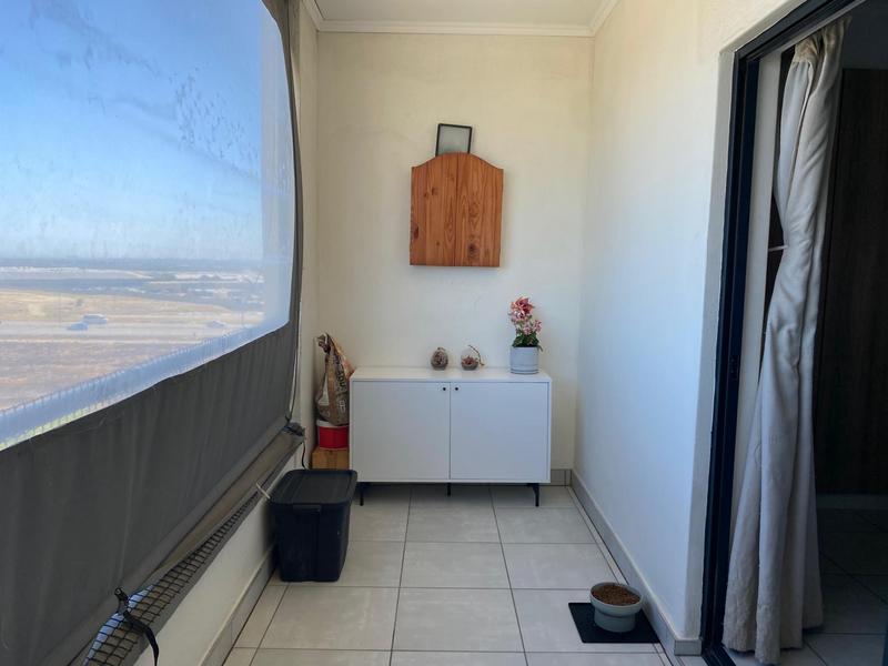 To Let 1 Bedroom Property for Rent in Richwood Western Cape